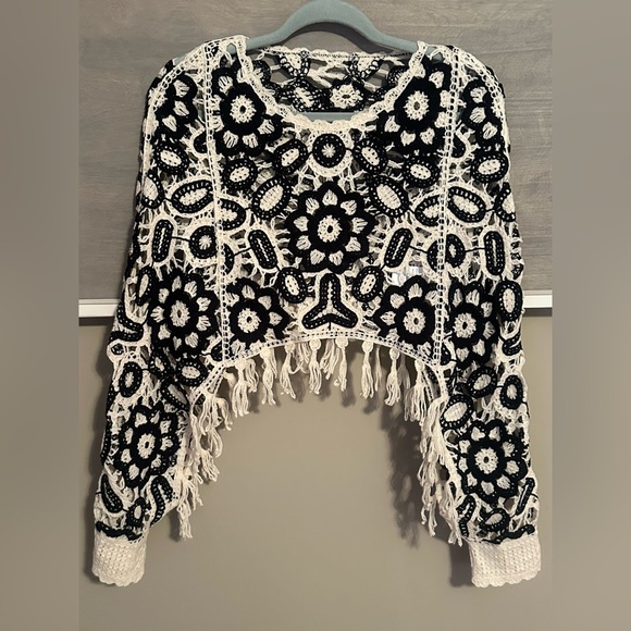 Sweaters - NEW Boutique Black and White Crochet Sweater / Fringe!